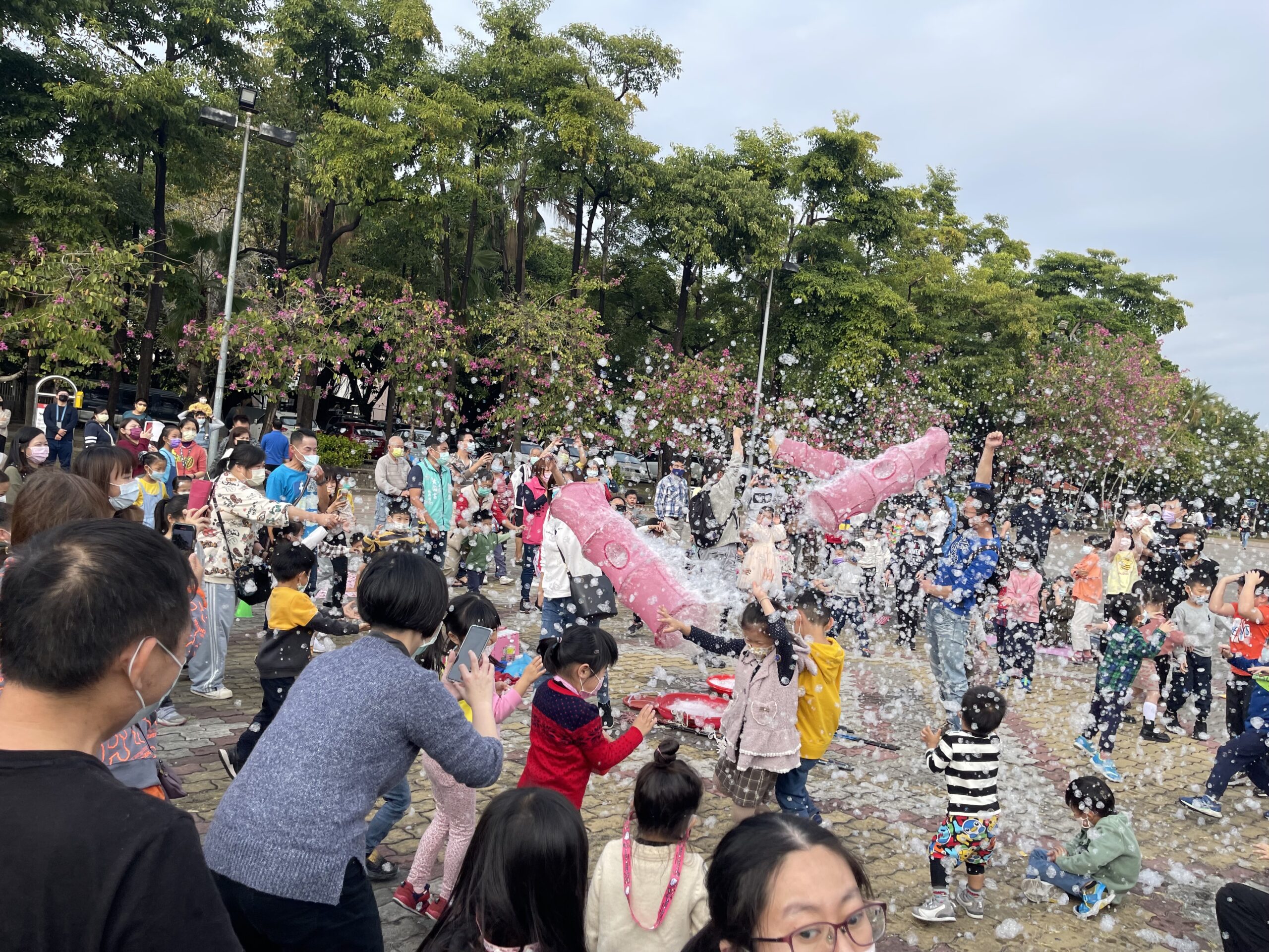 最消暑的泡泡派對來了 中市東峰公園23日登場