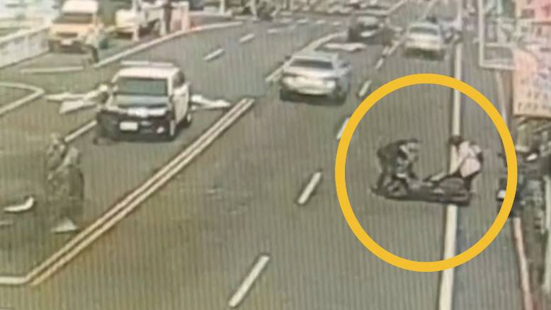 台南無照男「保力達加米酒」騎車自摔！　警經過逮正著...酒測超標送辦