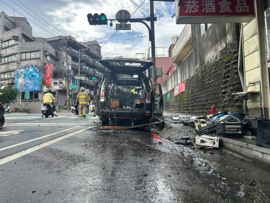 2024 06 11 110897 | 孫德榮 基隆, 廂型車, 火警 記者爆料網