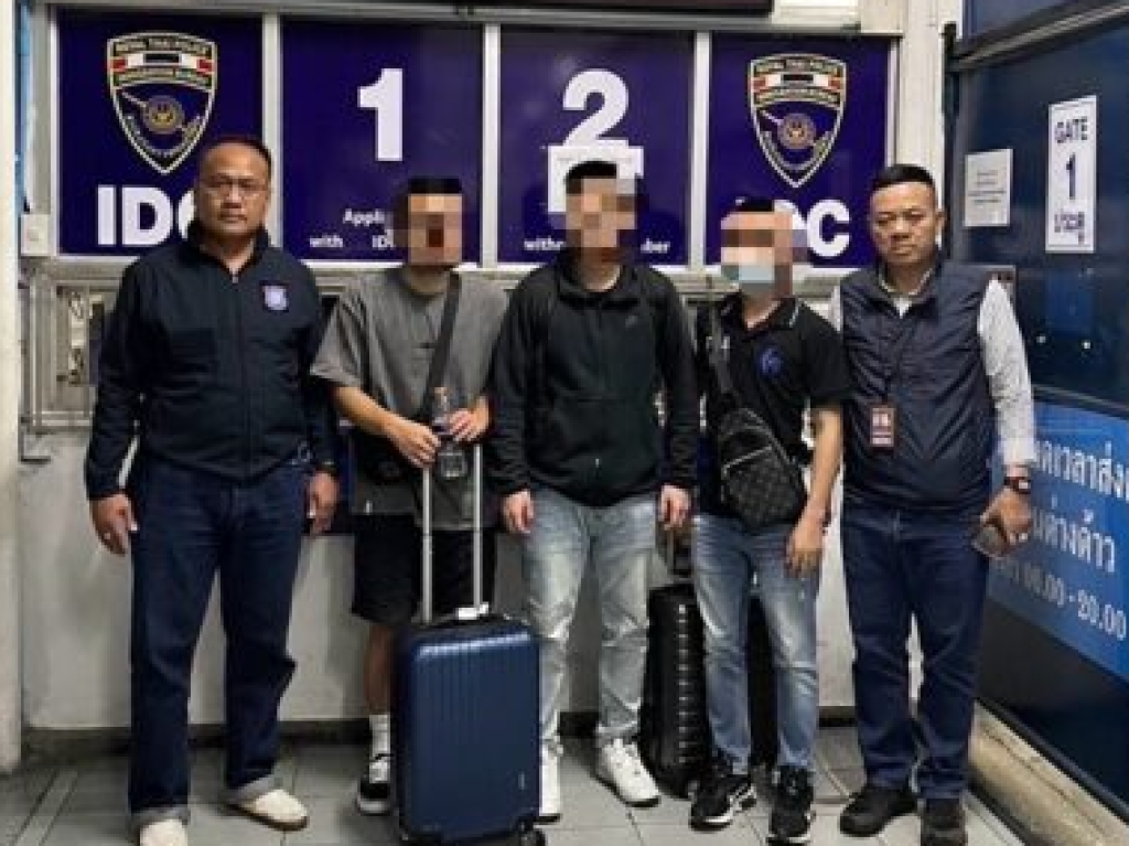 影/3台男入境泰國遭逮!涉詐騙攜帶19支手機闖關 在台前科紀錄、長相曝光