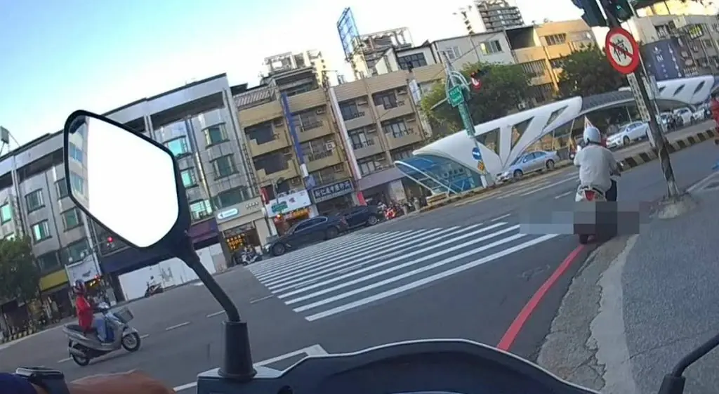 整起事件都是誤會-除了罰單是真的