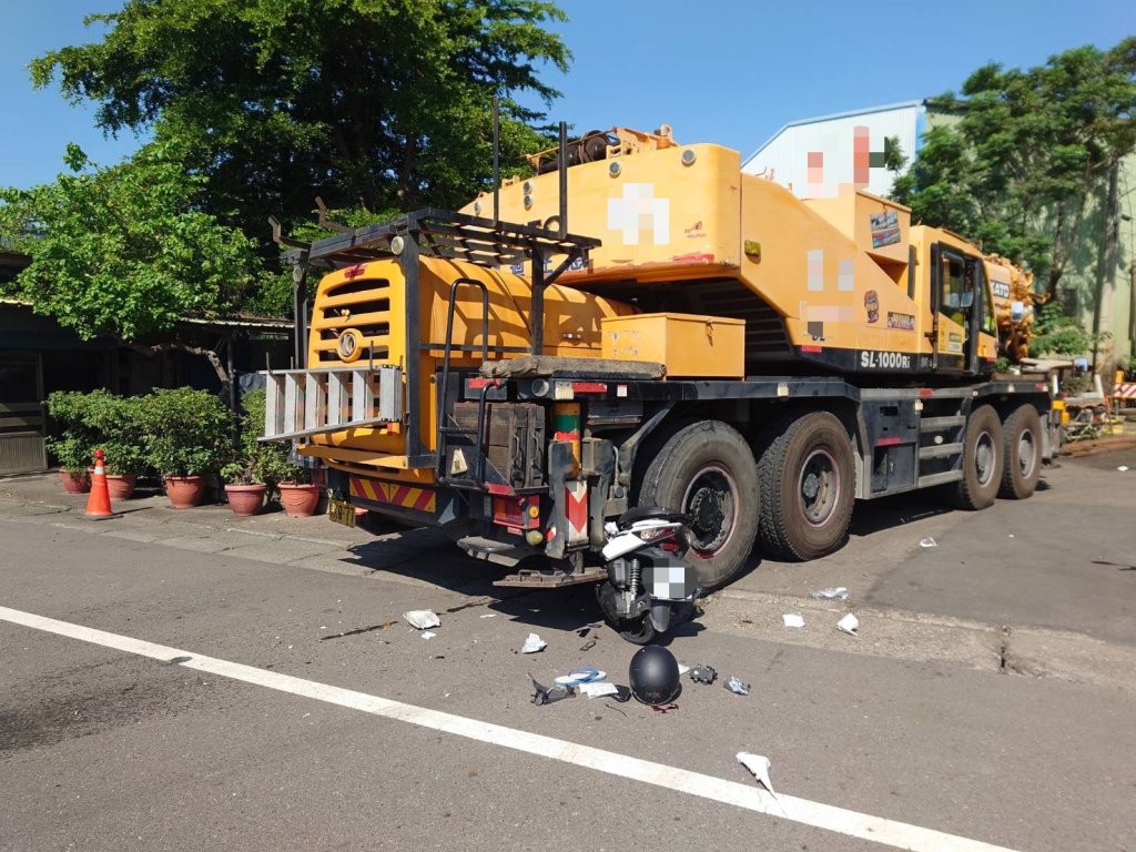 快訊／高雄違規吊車斷人命！甫成年18歲男「出門工作」遇死劫