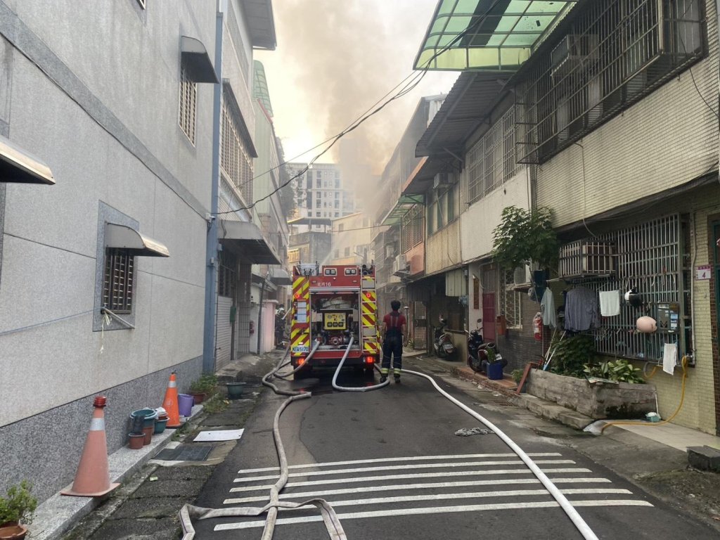 桃園民宅大火5死！4童開學前夕葬火窟　教育局回應了