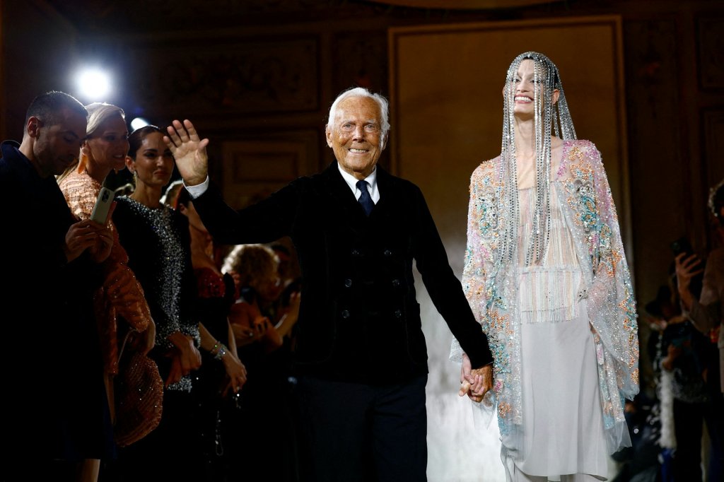 義大利傳奇設計師Giorgio Armani離世　享年91歲