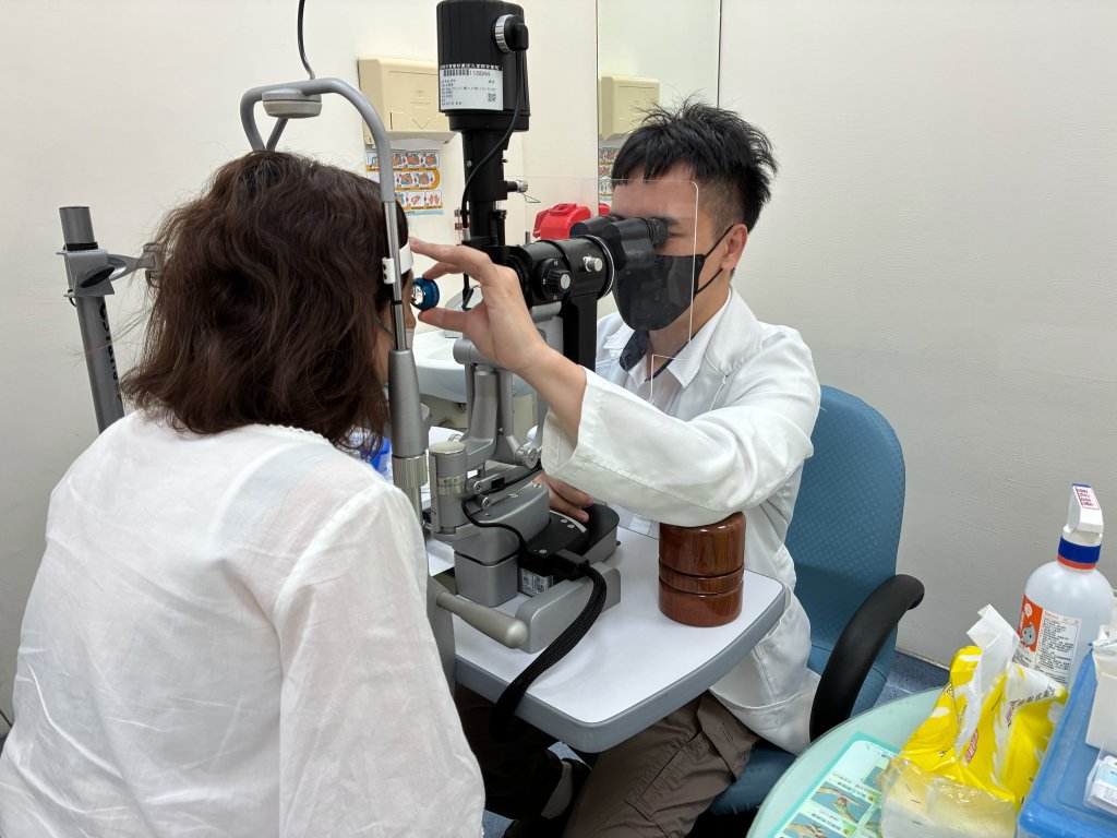 眼睛茫霧看不清要小心-錯失黃金治療期恐失明