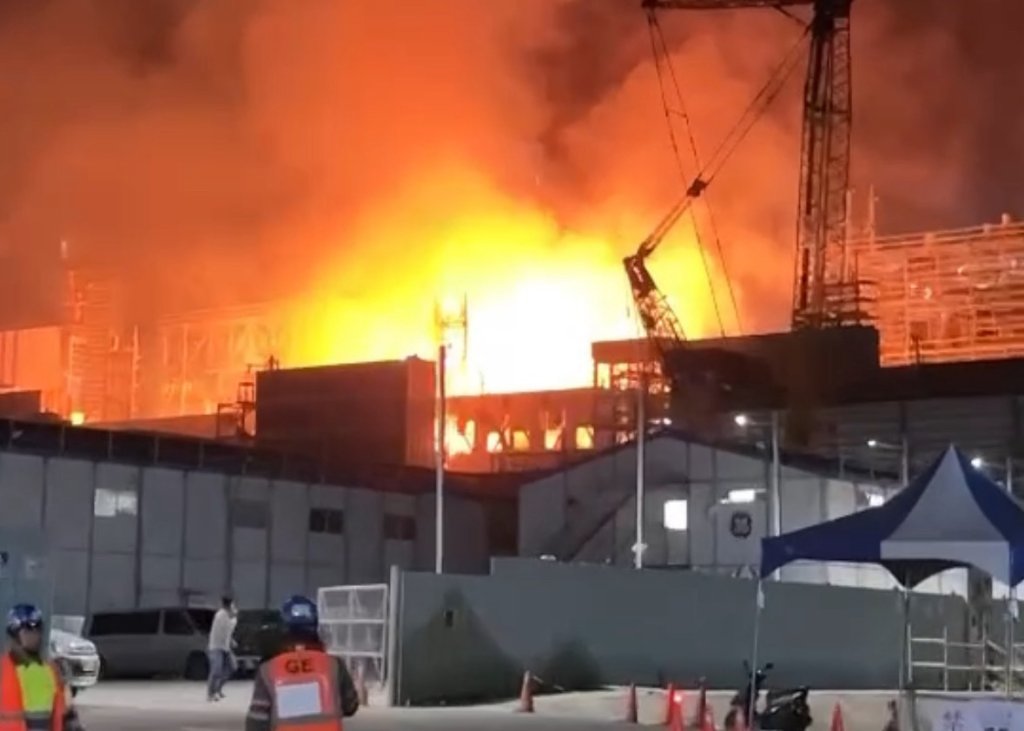 快訊／高雄興達電廠爆炸！里長：下午阿摩尼亞外洩　台電駁斥這樣說