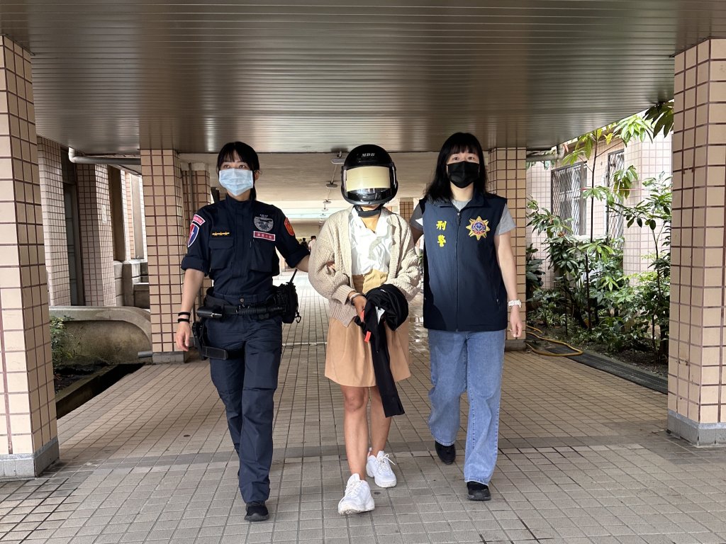 假觀光真運毒　泰籍女夾帶15公斤大麻入關即遭逮