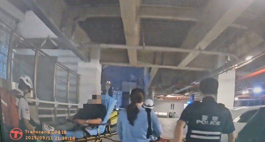 高鐵左營站意外！男「手扶梯上摔落」險遭捲入　民眾按暫停鍵搶命