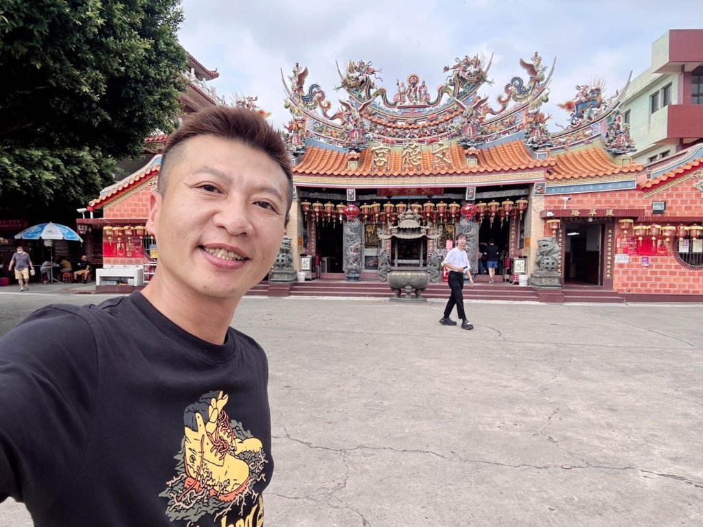 方順吉不畏病痛堅持赴花蓮救災　網友：心意最重要