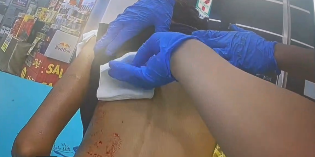 新竹縣新埔鎮女子超商內休息遭菜刀砍傷！ 　警當場逮捕行兇男子