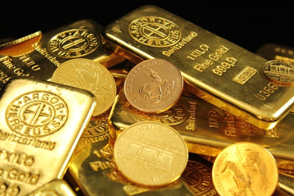 金價衝上天！聯準會可能降息＋美國政治亂局　黃金再成避險寵兒