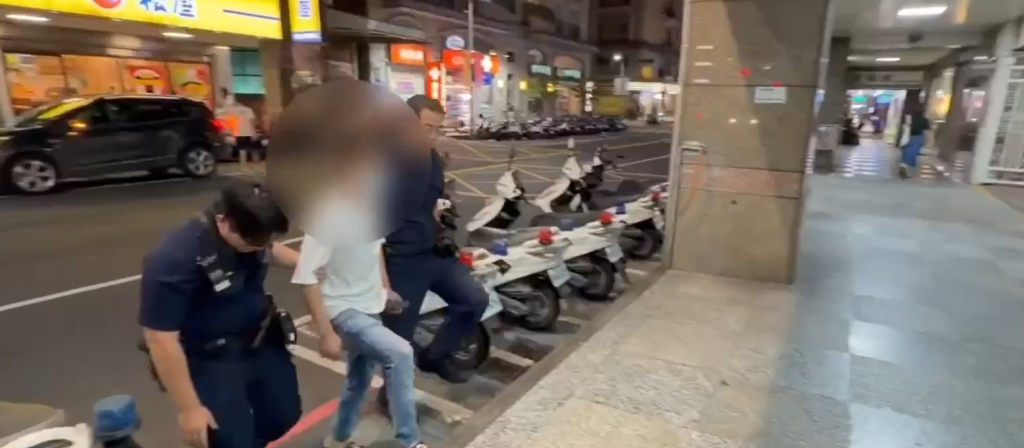 新莊2男當街互毆　竟是因為雙方起口角
