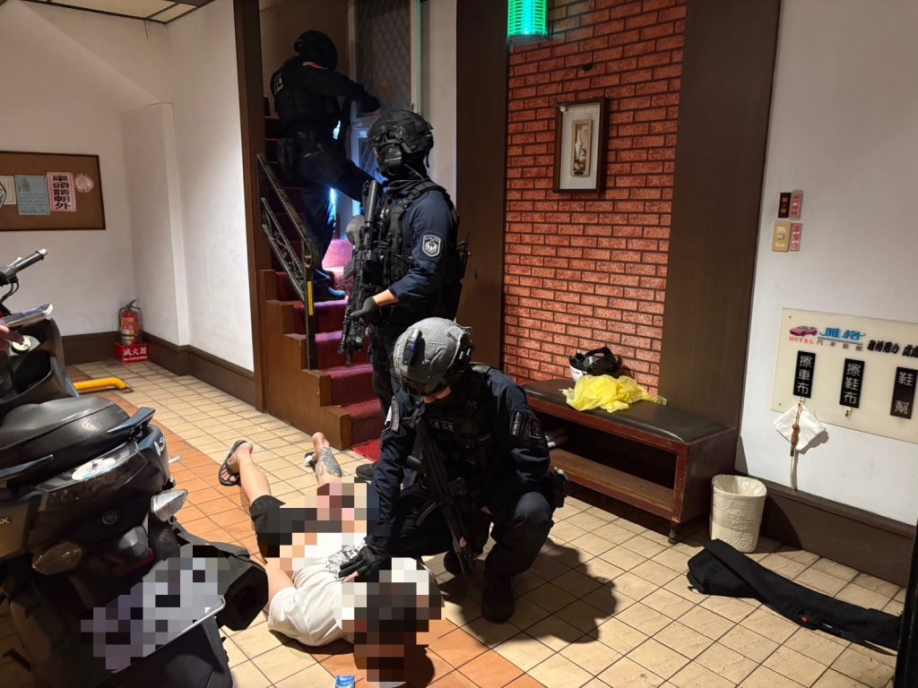 新莊槍響1人喪命！警強勢攻堅逮3嫌　汽車美容經營糾紛萌殺機