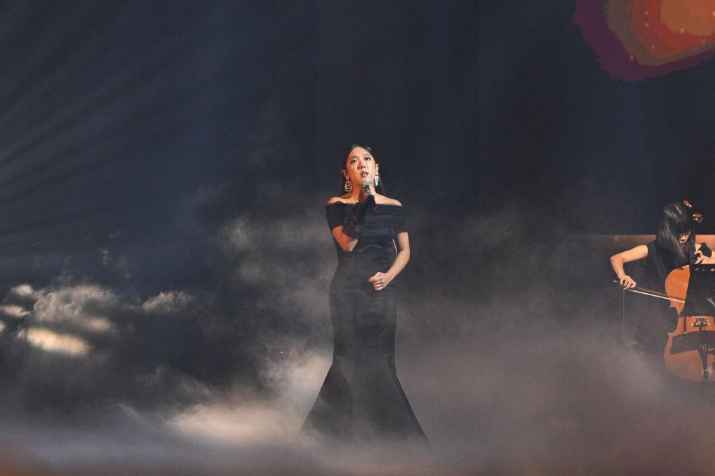 李竺芯金馬獻唱悼逝影人　大S、坣娜、顏正國引人鼻酸