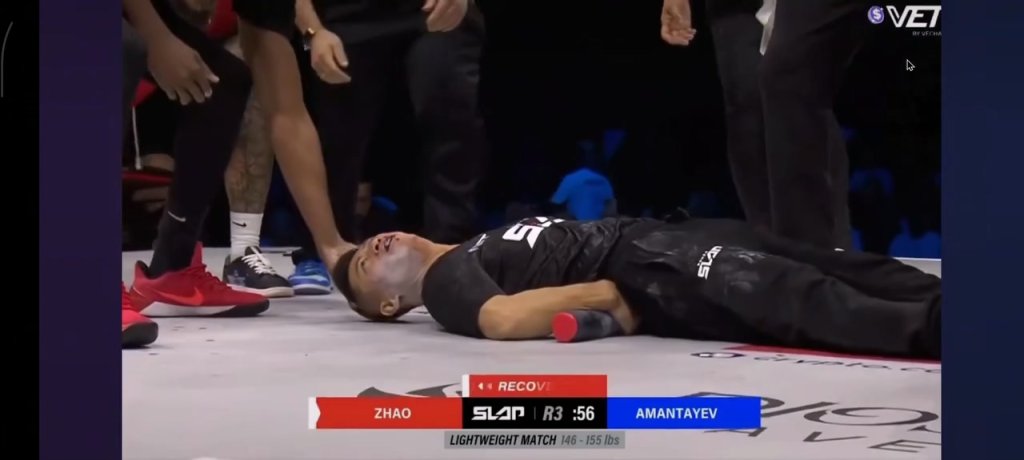 影／中國通背拳傳人挑戰「打巴掌比賽」　第三回合慘被KO倒地昏迷