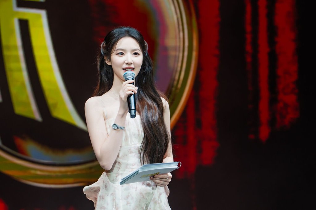 舒華首場見面會3千粉絲朝聖 「3大咖來賓」驚喜助陣