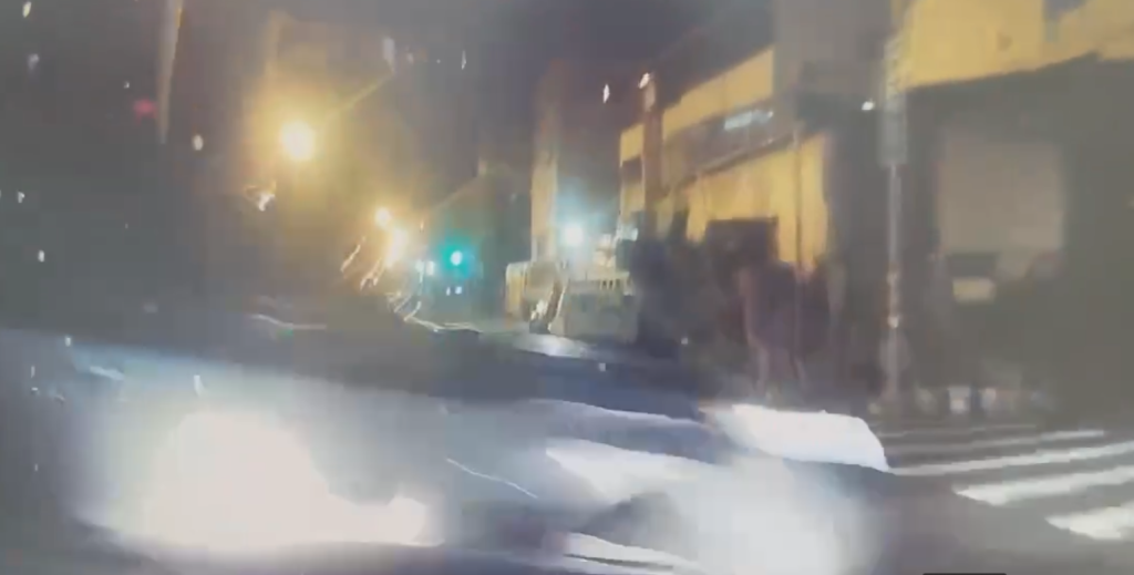 撞擊畫面曝光！行經路口未減速　台中兩車相撞兩駕駛受傷送醫