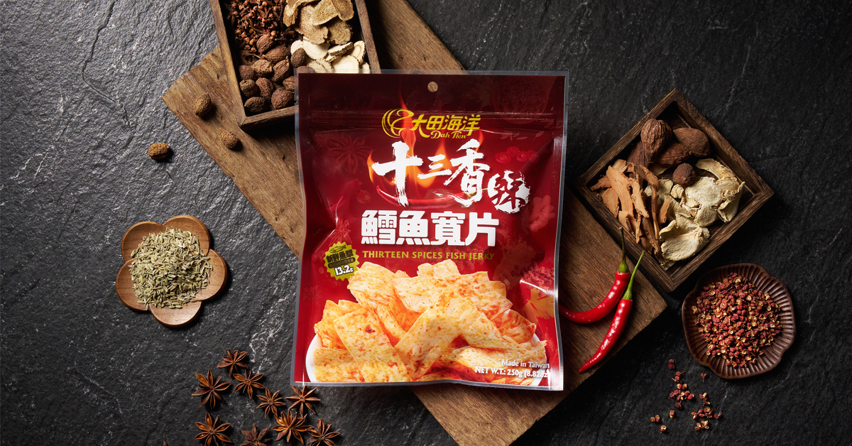 「香辣」出新境界！大田海洋推出《十三香辣鱈魚寬片》秘製辣粉掀起零食界新風潮