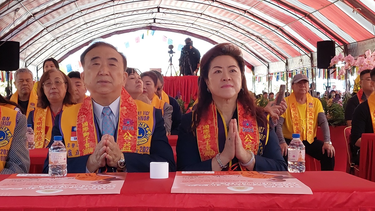 影音/國際獅子會5000盞燈海照亮彰化  祈福活動吸引5000人參與