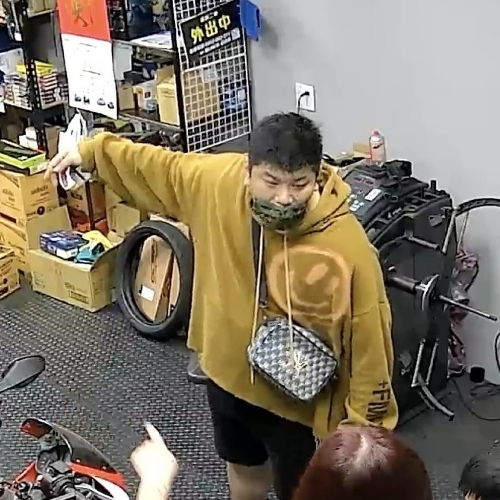 台中借錢哥又出沒！　謊稱錢包反鎖在特斯拉車內騙3000元車資落跑