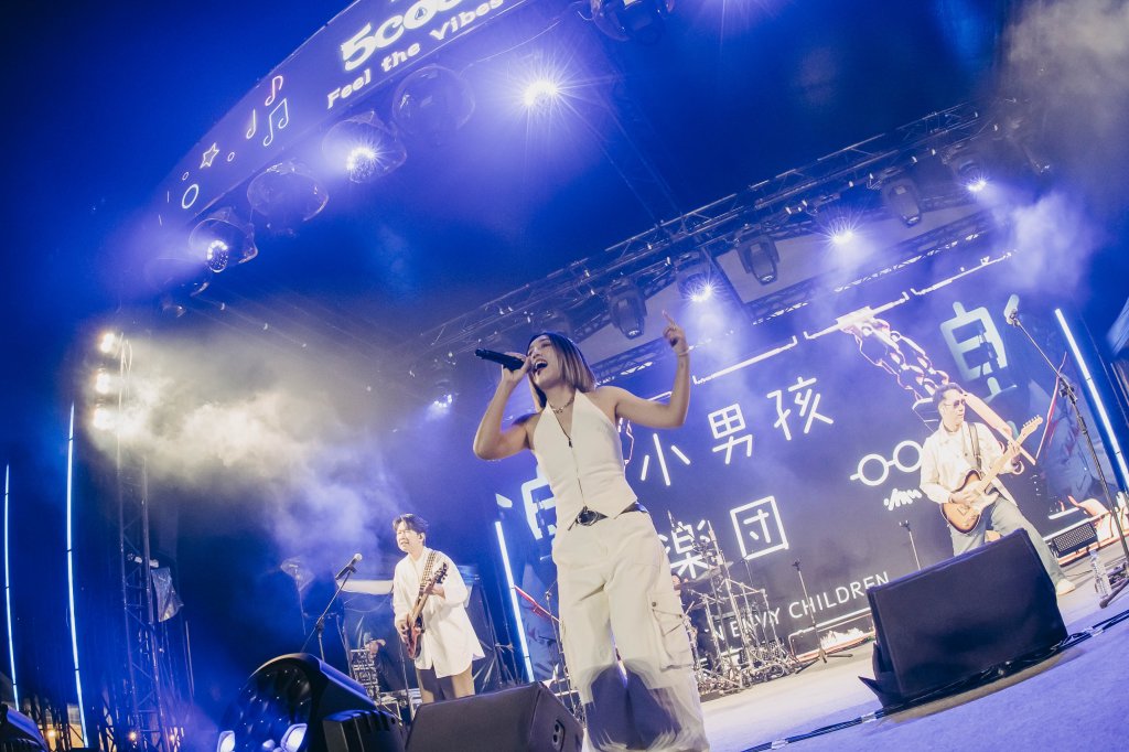 冬夜最強音!「西拉雅5COOL音樂節」首日人潮炸裂 玖壹壹壓軸嗨翻全場