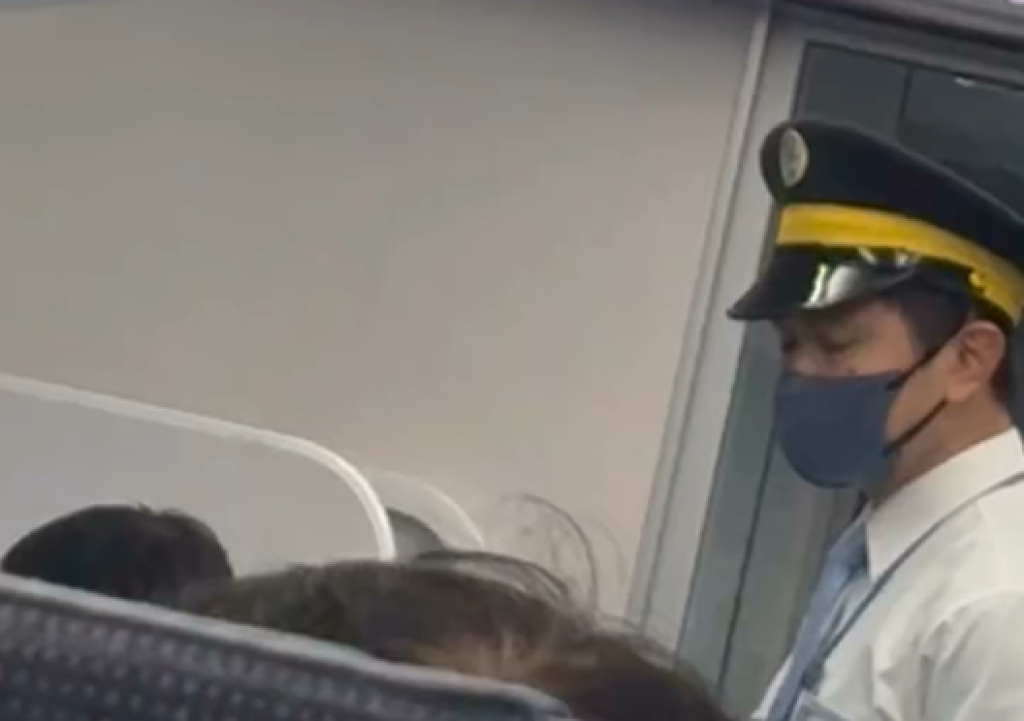 影/搭台鐵被要求補票!女乘客稱身上沒119元現金 大鬧車廂要求刷卡付款