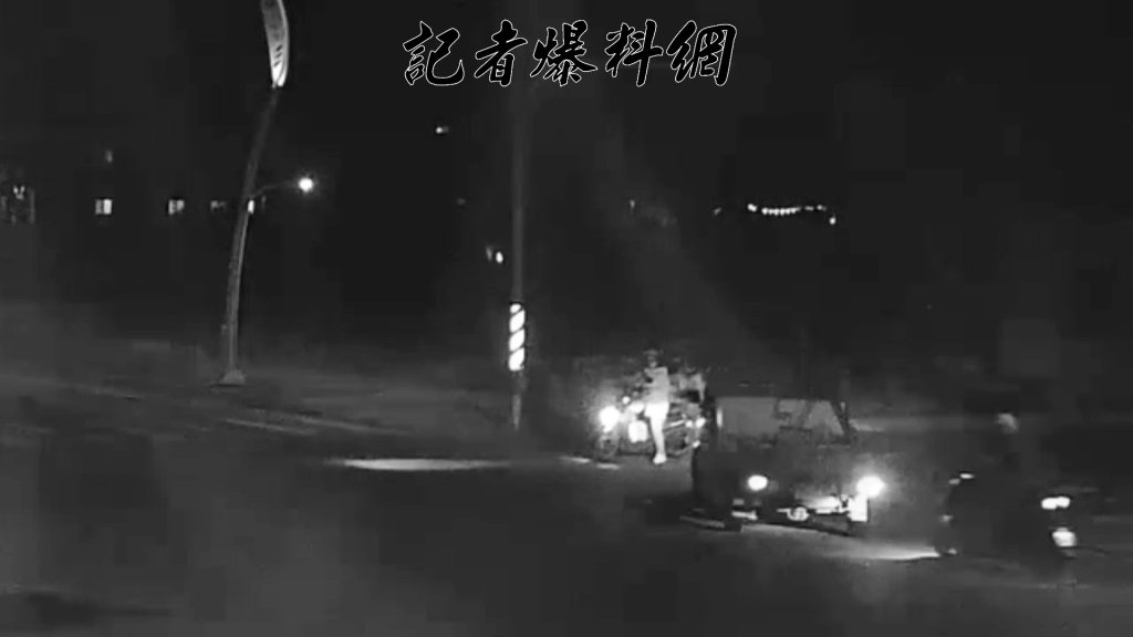 東華大學生雙載返校路口追撞右轉貨車 機車卡死兩人斷腿送醫