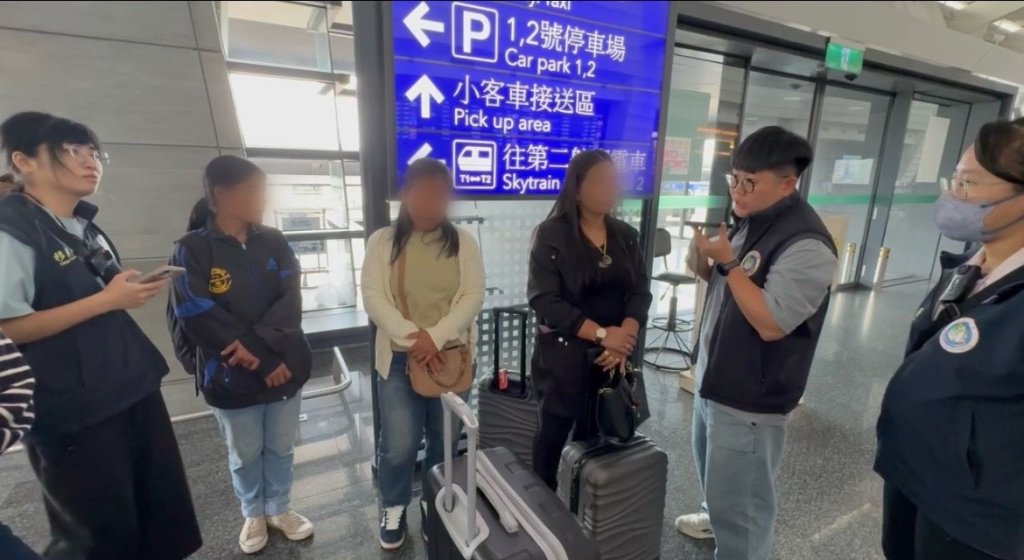 打工地點成景點！泰籍人蛇兼導遊領「黑工」旅行團入境機場遭活逮