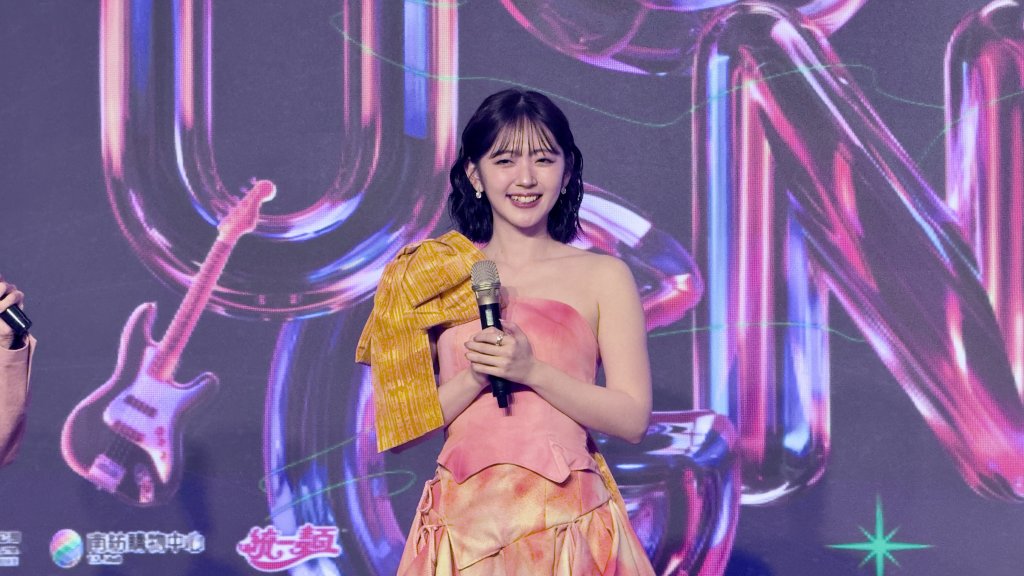 直擊／台南跨年迎女神「鈴木愛理」多年再訪…緊張又期待　學台語「蓋好呷」甜翻全場