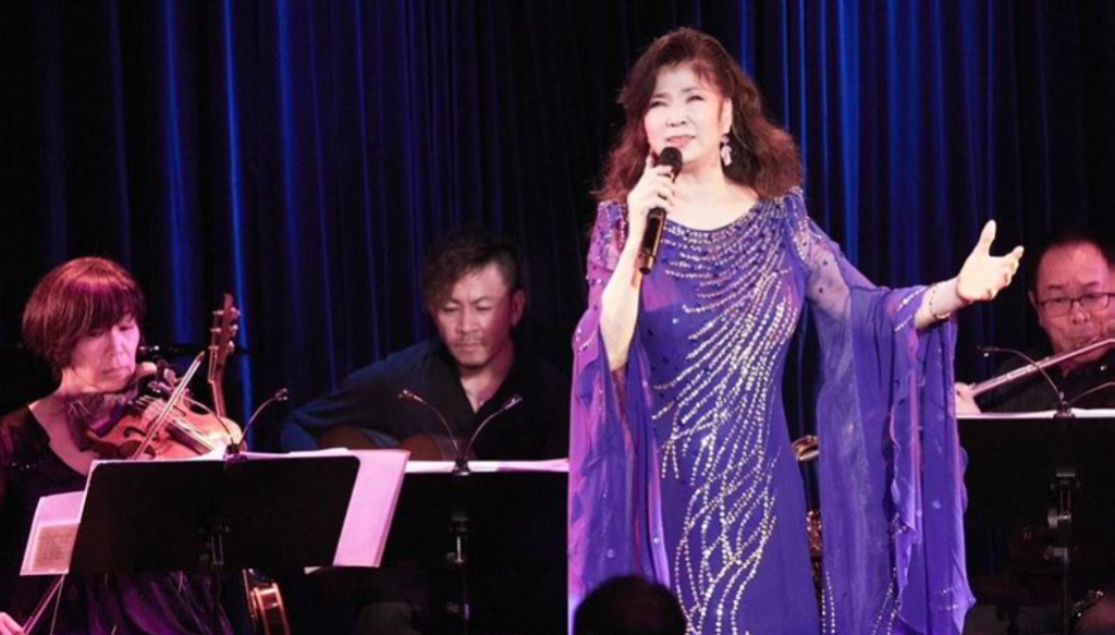 日本天后生前裸照、內衣遭拍賣 公司:能賺錢太好了