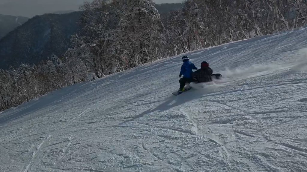 影/台灣遊客札幌滑雪撞到人!高速撞飛日籍童害送醫 父發文呼籲:滑雪請顧及他人
