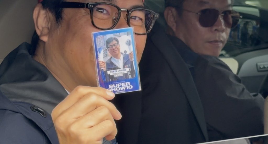 獨／本命不是歐巴是邁邁！sj粉自製應援小卡　陳其邁飯撒她超開心